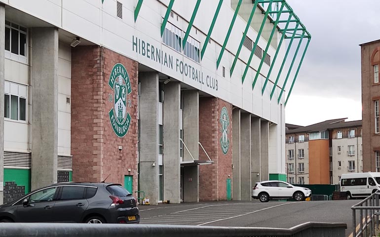 ver fútbol en edimburgo