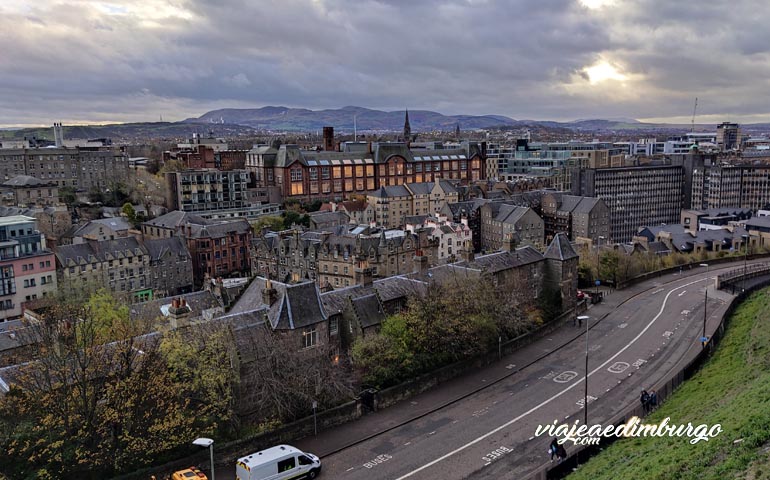 vistas desde el castillo de edimburgo